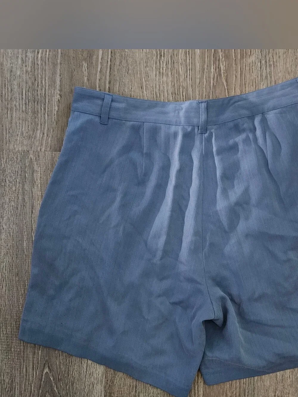 Tommy Bahama 100% Silk Herringbone Shorts Blue Grey Size 6 Coastal Resort